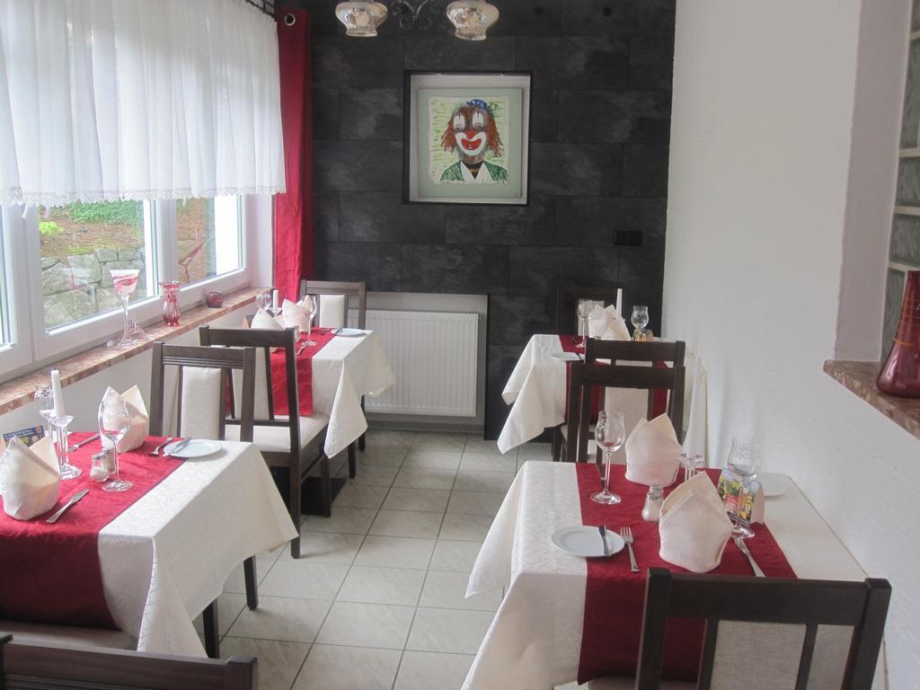 Hotel Zum Friedl Sankt Oswald-Riedlhuette Esterno foto