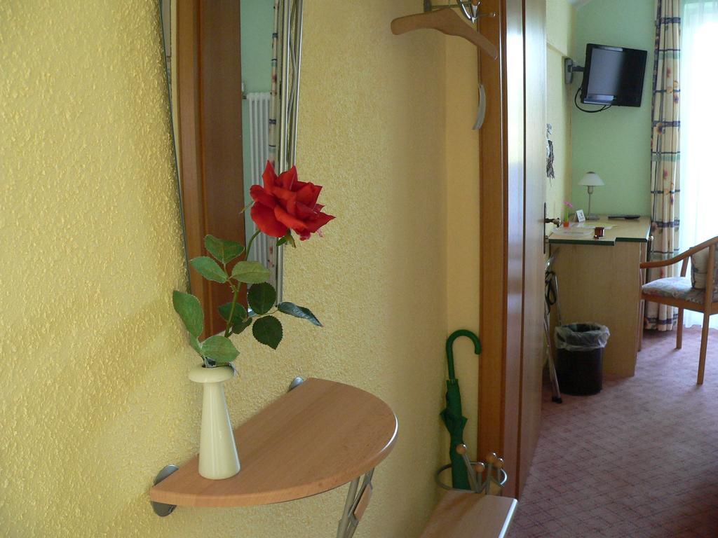 Hotel Zum Friedl Sankt Oswald-Riedlhuette Esterno foto